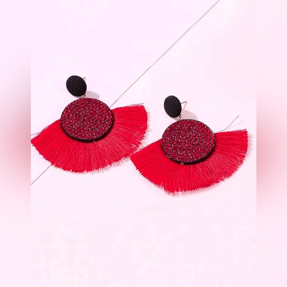RED BOHEMIAN RHINESTONE BEADED THREADED TASSEL DROP EARRINGS - Picture 3 of 4